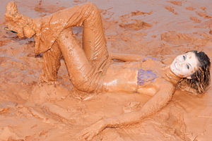 Kaitlin in Mud
