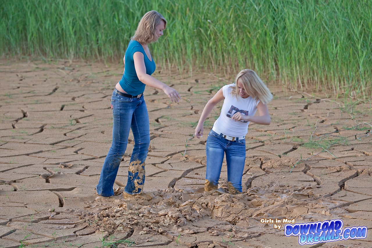 Blondes In Trouble 2 New Video Pictures Quicksand Fans.